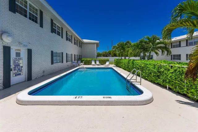 $169,000 | 298 Southwest 6th Street, Unit 103, Boca Raton, FL 33432