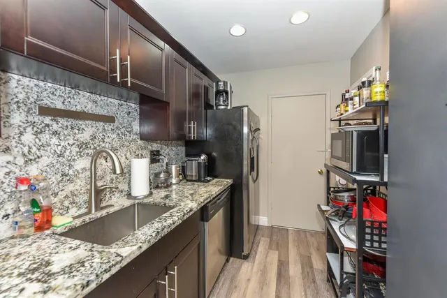 $169,000 | 298 Southwest 6th Street, Unit 103, Boca Raton, FL 33432