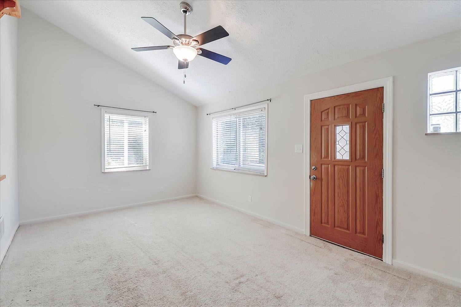 6400 Taylor Road Cincinnati, OH 45248 - Photo 3 of 26