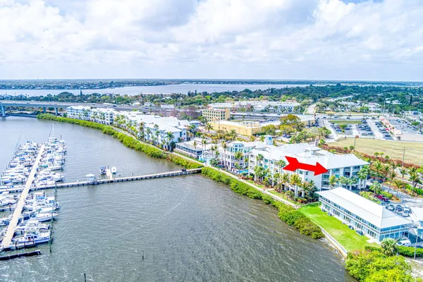 $379,000 | 975 Northwest Flagler Avenue, Unit 302, Stuart, FL 34994