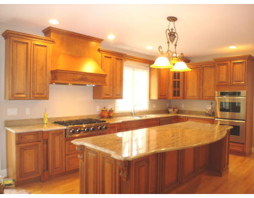 13 Gleason Road Lexington, MA 02420 - Photo 3 of 18