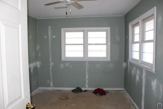 $65,000 | 329 West Maple Street, Quenemo, KS 66528