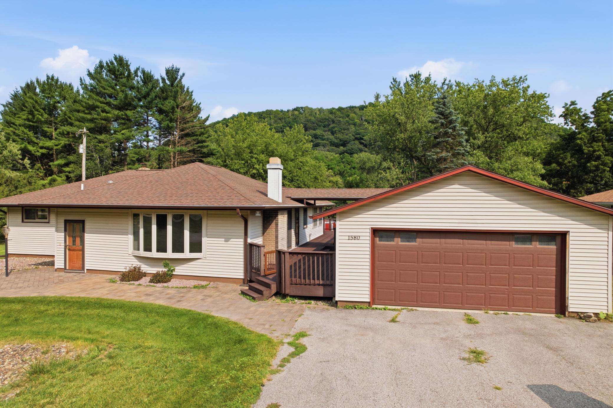 1580 Gilmore Valley Road Winona, MN 55987 - Photo 1 of 32 Gallery Image 1