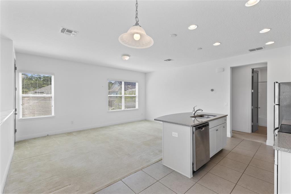 13153 Lessing Avenue Orlando, FL 32827 - Photo 6 of 19