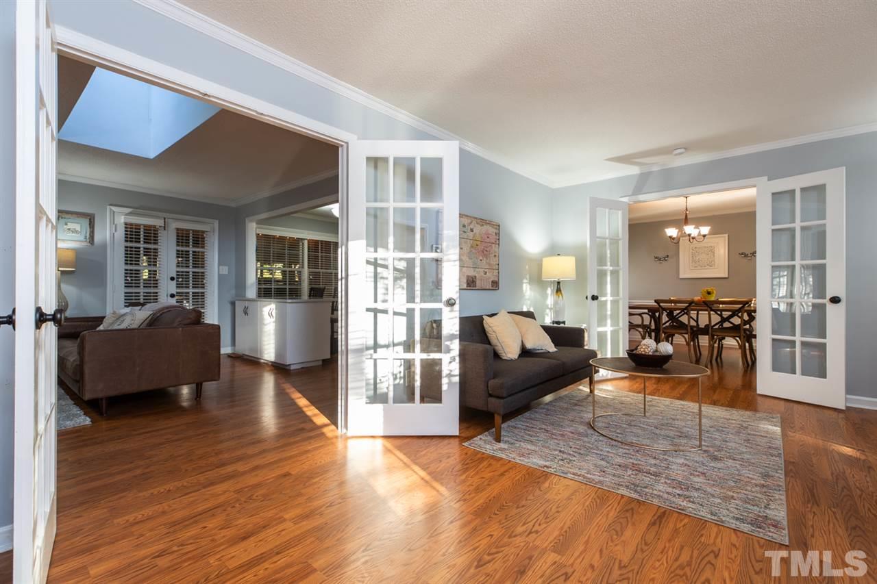 5921 Garrett Road Durham, NC 27707 - Photo 7 of 30 Gallery Image 7