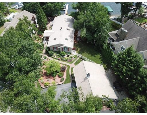 39 Bates Point Road Webster, MA 01570 - Photo 4 of 30