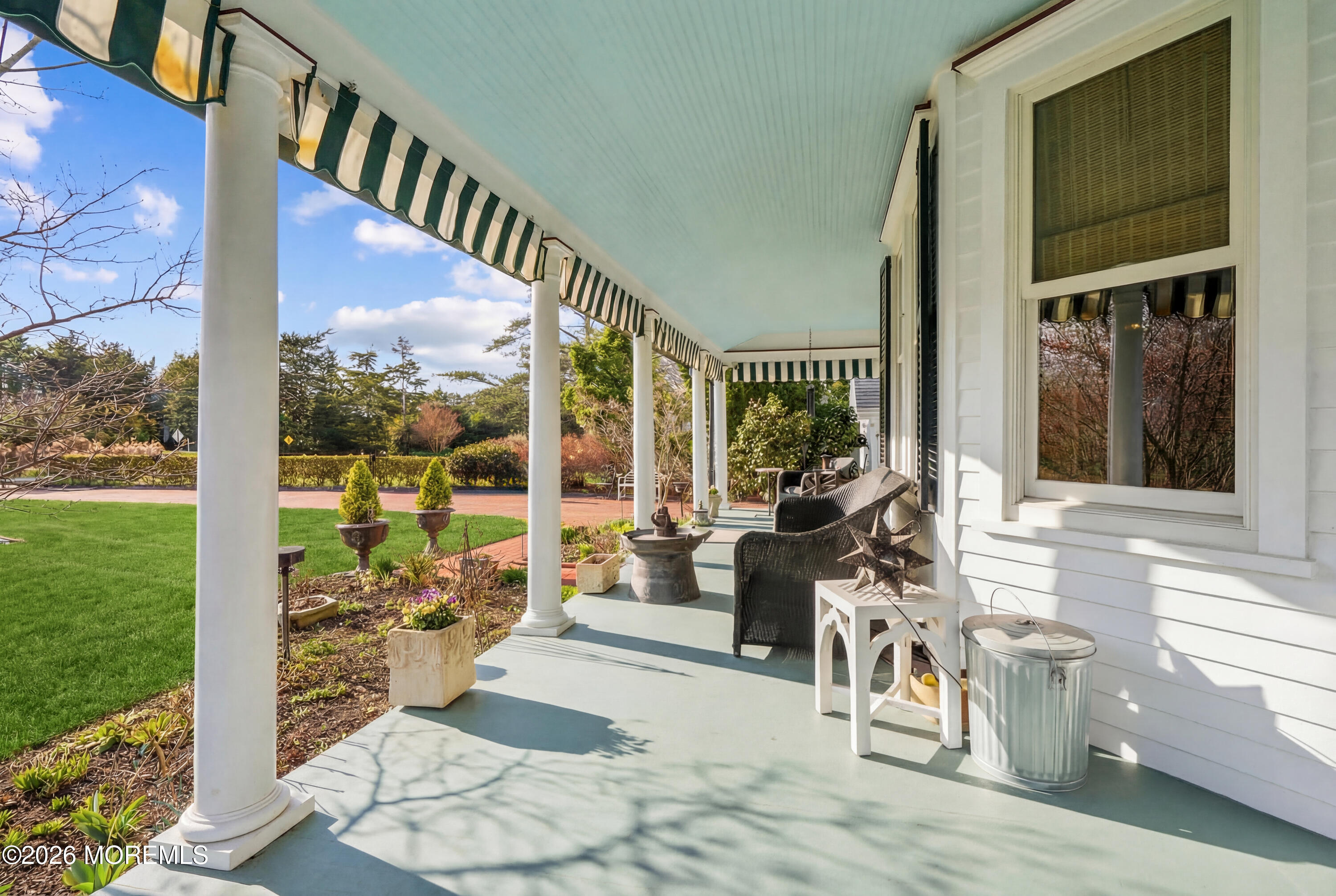 585 Little Silver Point Road Little Silver, NJ 07739 - Photo 13 of 38 051