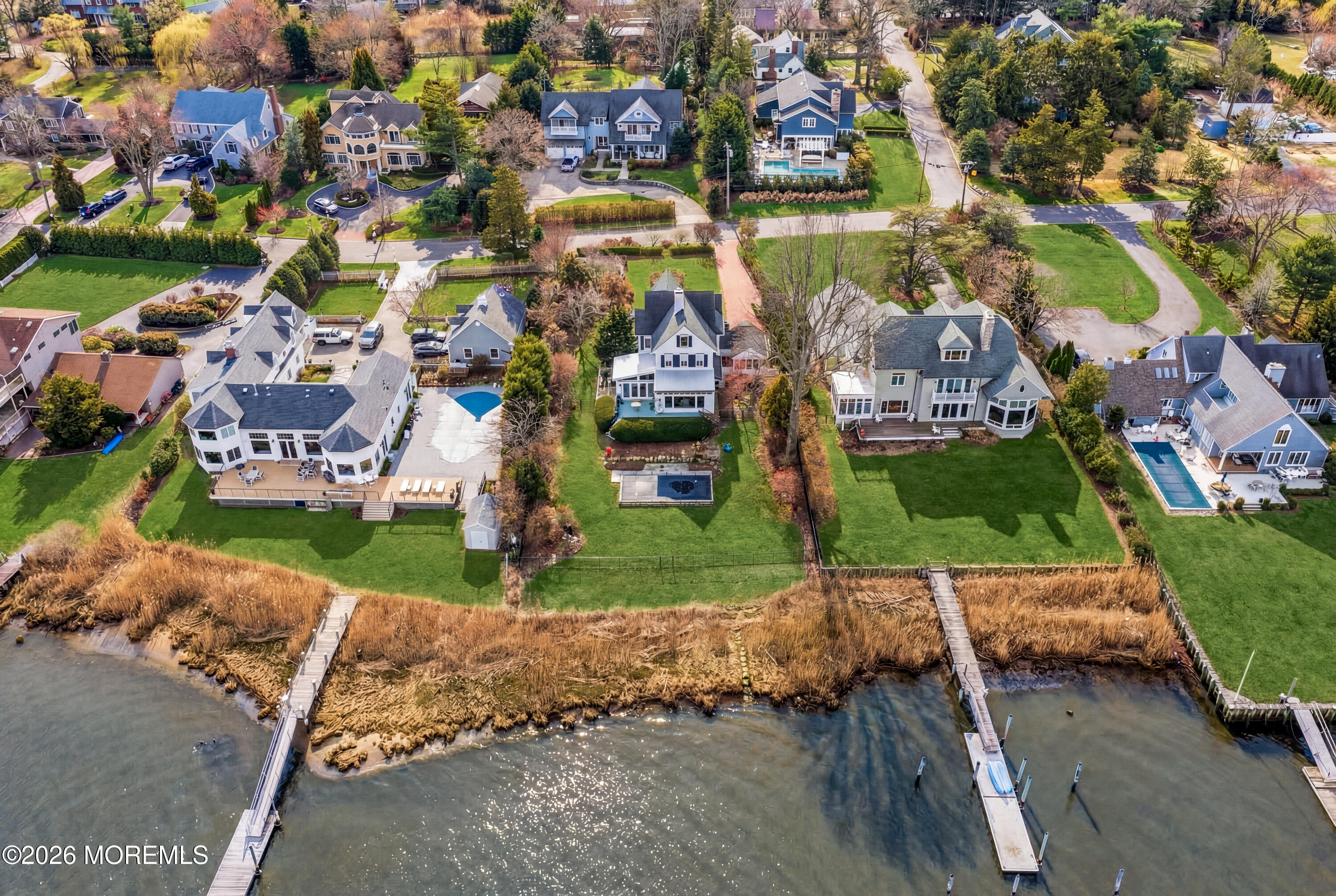 585 Little Silver Point Road Little Silver, NJ 07739 - Photo 5 of 38 025