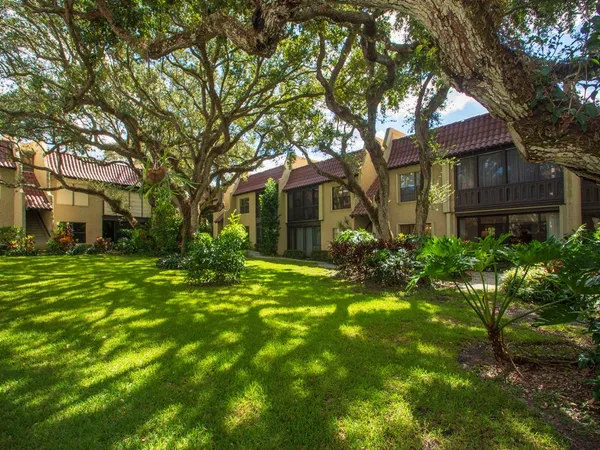 $4,600 | 5151 Florida A1A, Unit 512, Indian River Shores, FL 32963