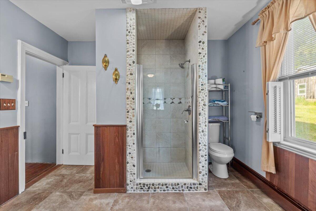 1937 Kunkletown Road Saylorsburg, PA 18353 - Photo 15 of 51 a bathroom with a shower and toilet