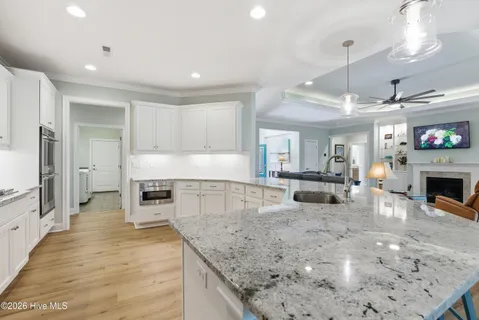$949,000 | 952 Jenoa Drive, Castle Hayne, NC 28429