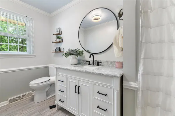 $424,950 | 5403 Tomahawk Circle, Salem, VA 24153