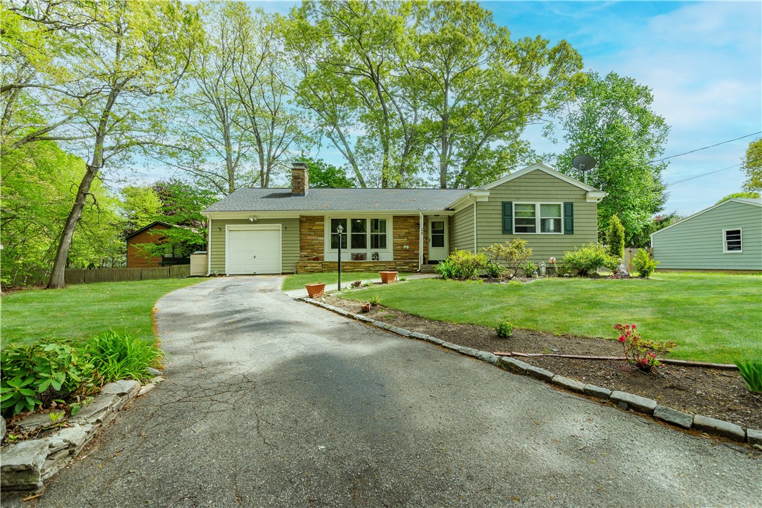 220 Alvin Street Warwick, RI 02886 - Photo 2 of 45