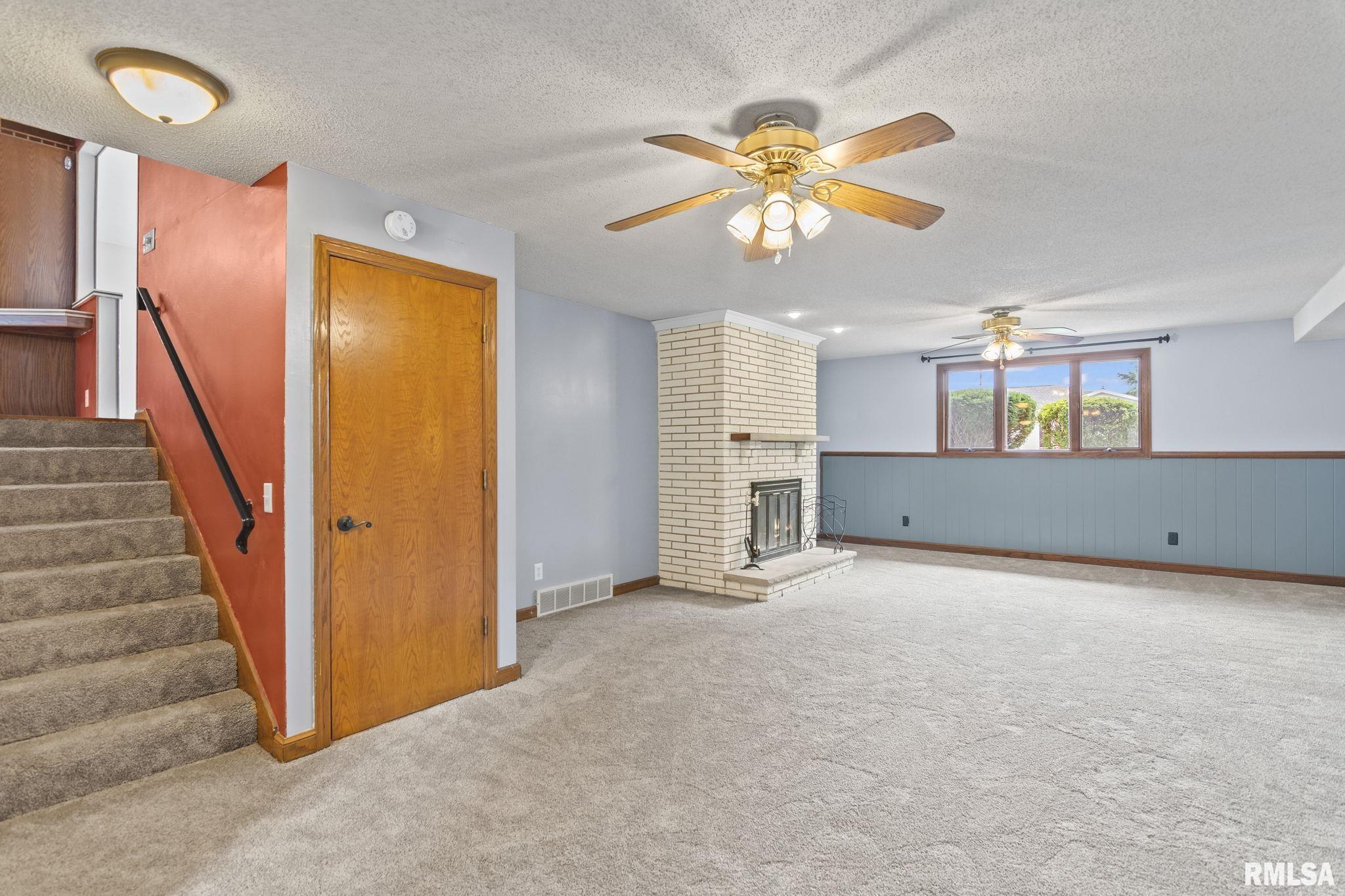 2420 Delaware Drive Springfield, IL 62702 - Photo 20 of 42