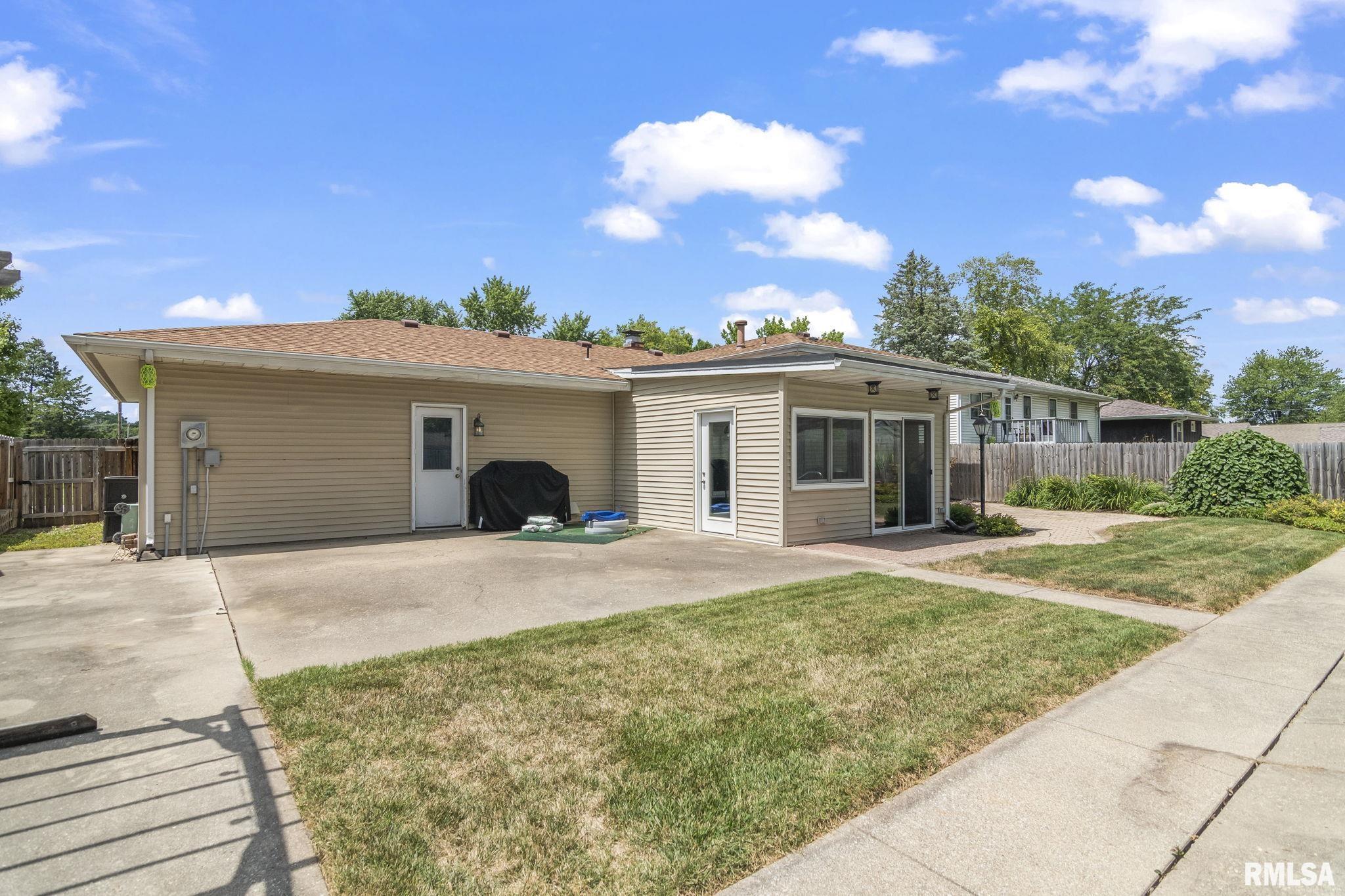 2420 Delaware Drive Springfield, IL 62702 - Photo 37 of 42
