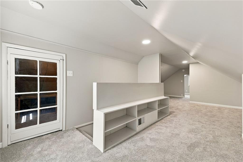 1521 Prospect Road Pittsburgh, PA 15227 - Photo 14 of 41 Gallery Image 14