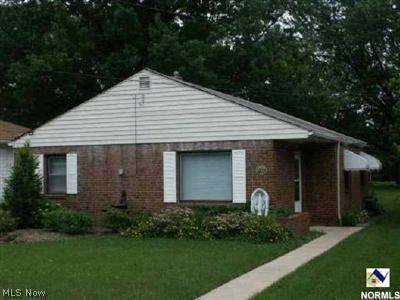 1225 Elmwood Road Cleveland, OH 44124 - Photo 1 of 1