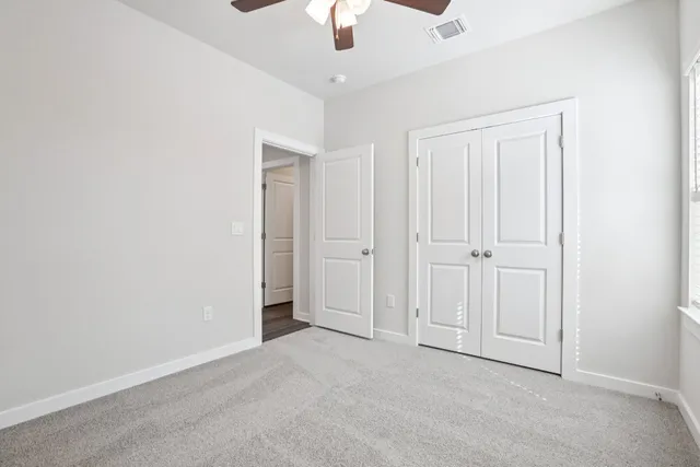 a view of utility room