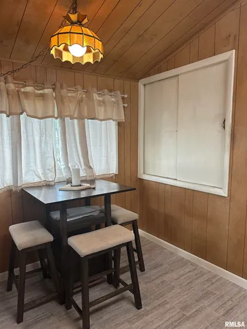 $119,000 | 206 West Homer Avenue, Harrisburg, IL 62946