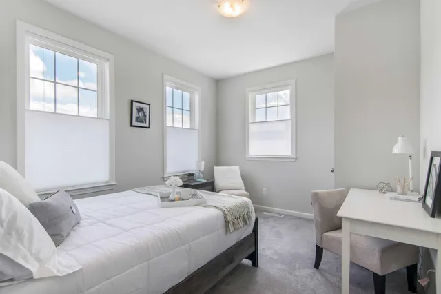 $481,700 | 15 Dogwood Circle, Unit 15R KOUSA, Milton, VT 05468