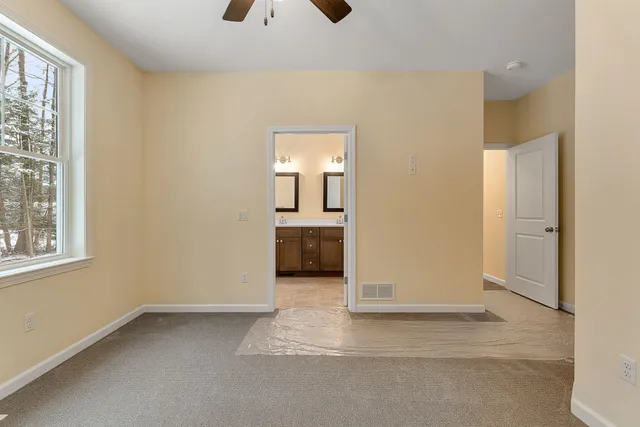 $481,700 | 15 Dogwood Circle, Unit 15R KOUSA, Milton, VT 05468