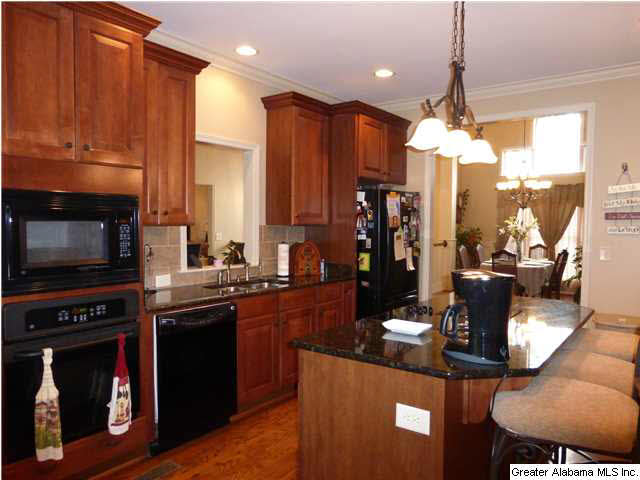 109 Shire Circle Alabaster, AL 35007 - Photo 10 of 32