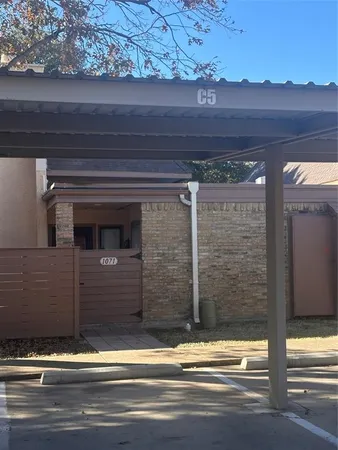 a view of a entryway of a house
