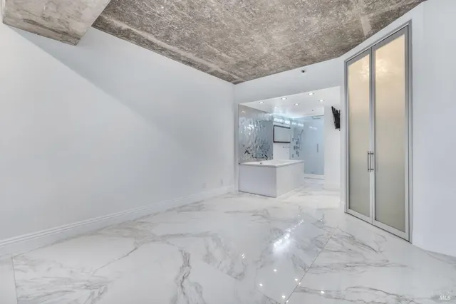 $699,997 | 6363 Christie Avenue Northeast, Unit 2513, Emeryville, CA 94608