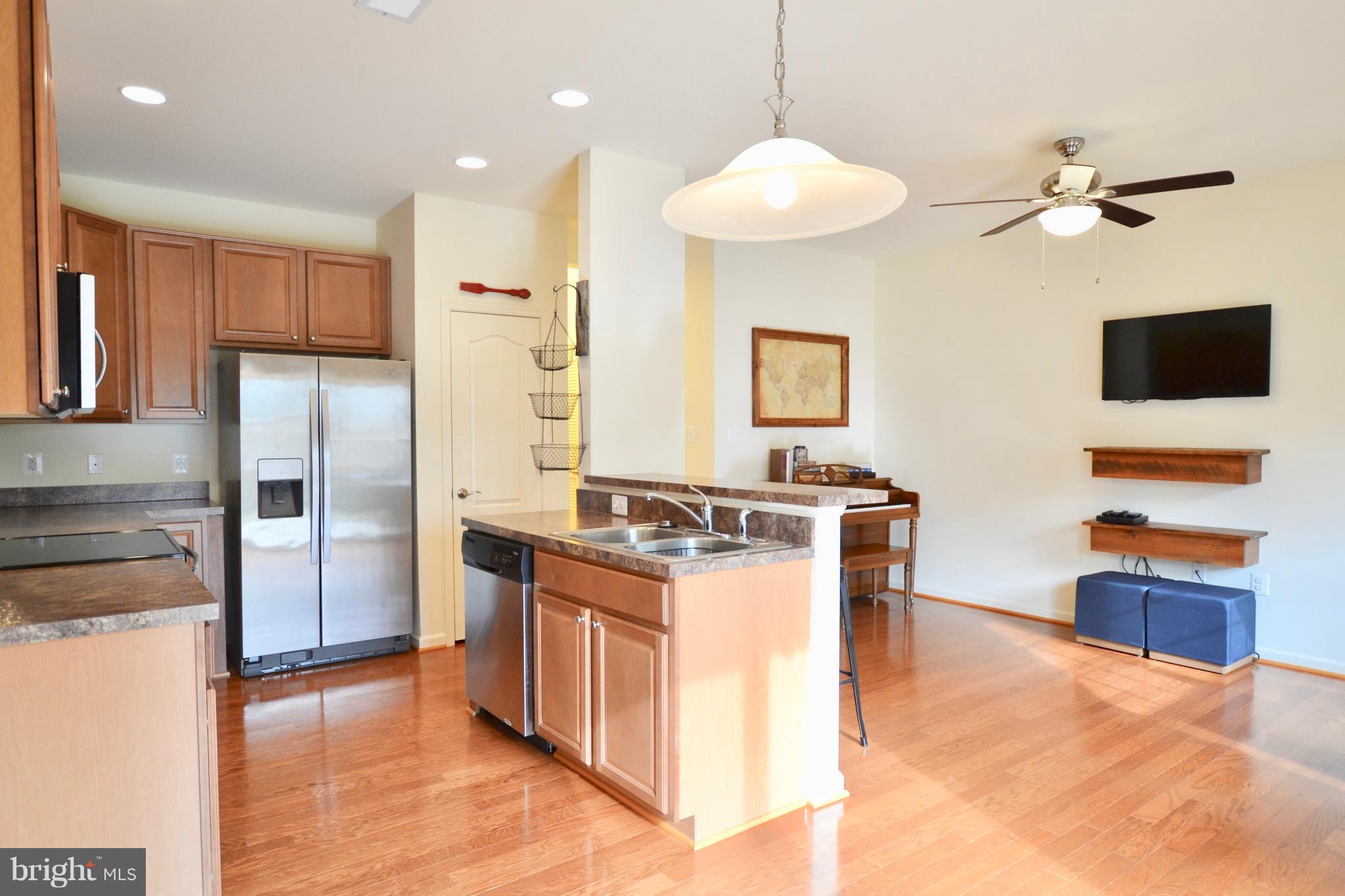 126 Ran Rue Drive Martinsburg, WV 25403 - Photo 7 of 30 Gallery Image 7