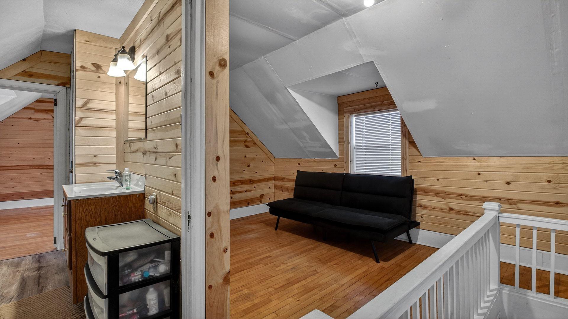 901 South Riverside Drive Cornell, WI 54732 - Photo 10 of 20