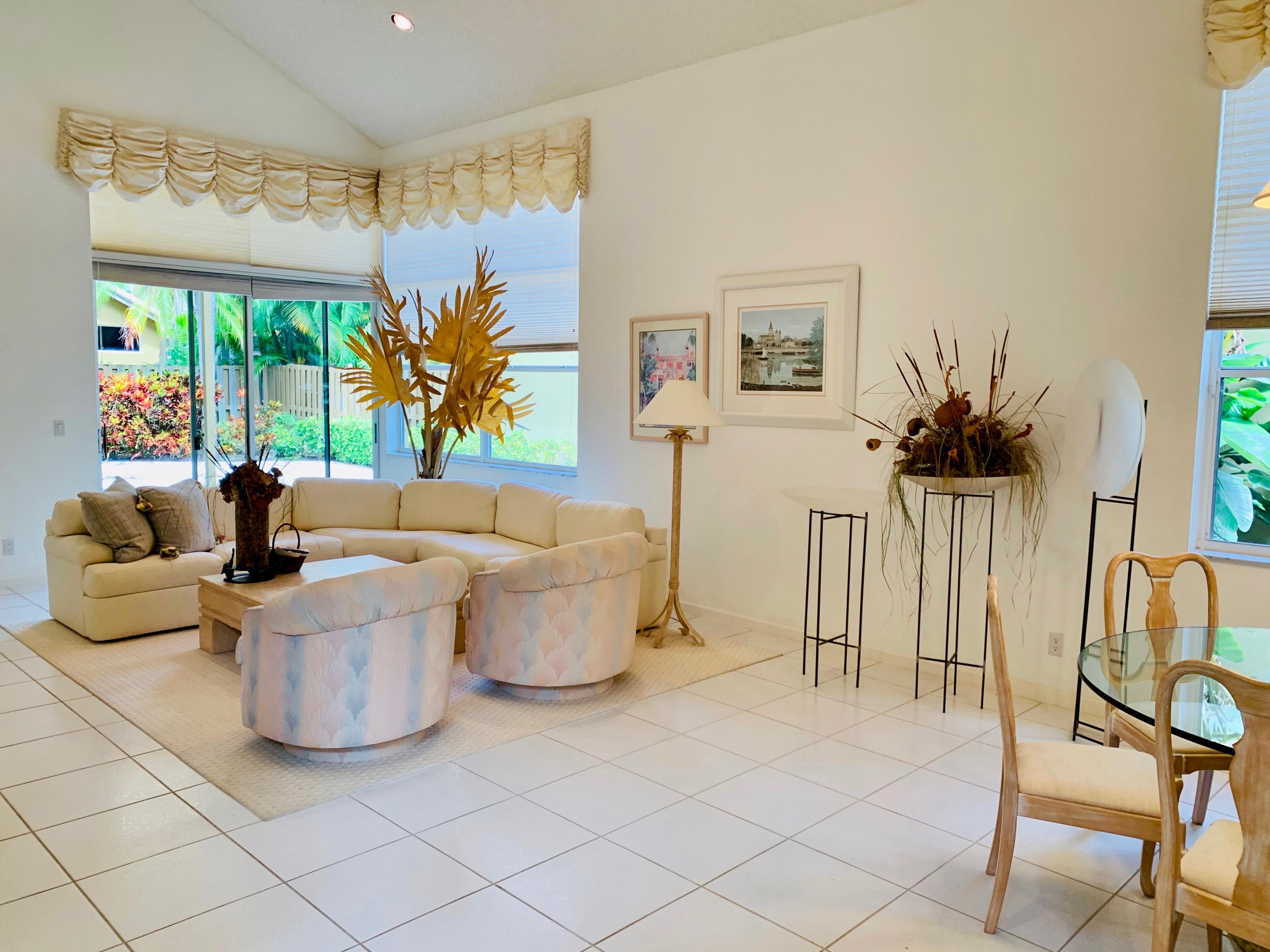 6661 Northwest 25th Court Boca Raton, FL 33496 - Photo 12 of 24 Living 2
