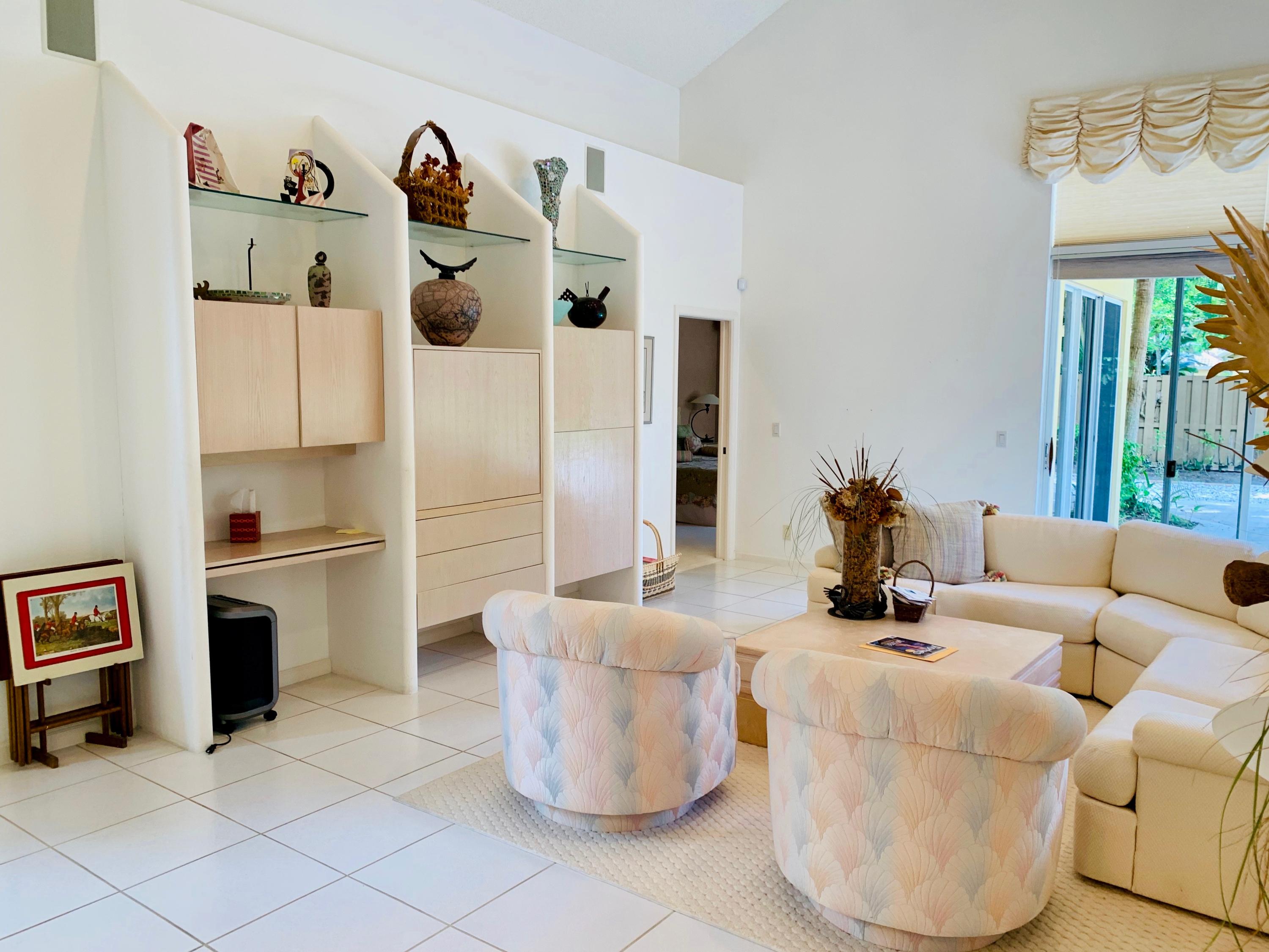 6661 Northwest 25th Court Boca Raton, FL 33496 - Photo 13 of 24 Living 3