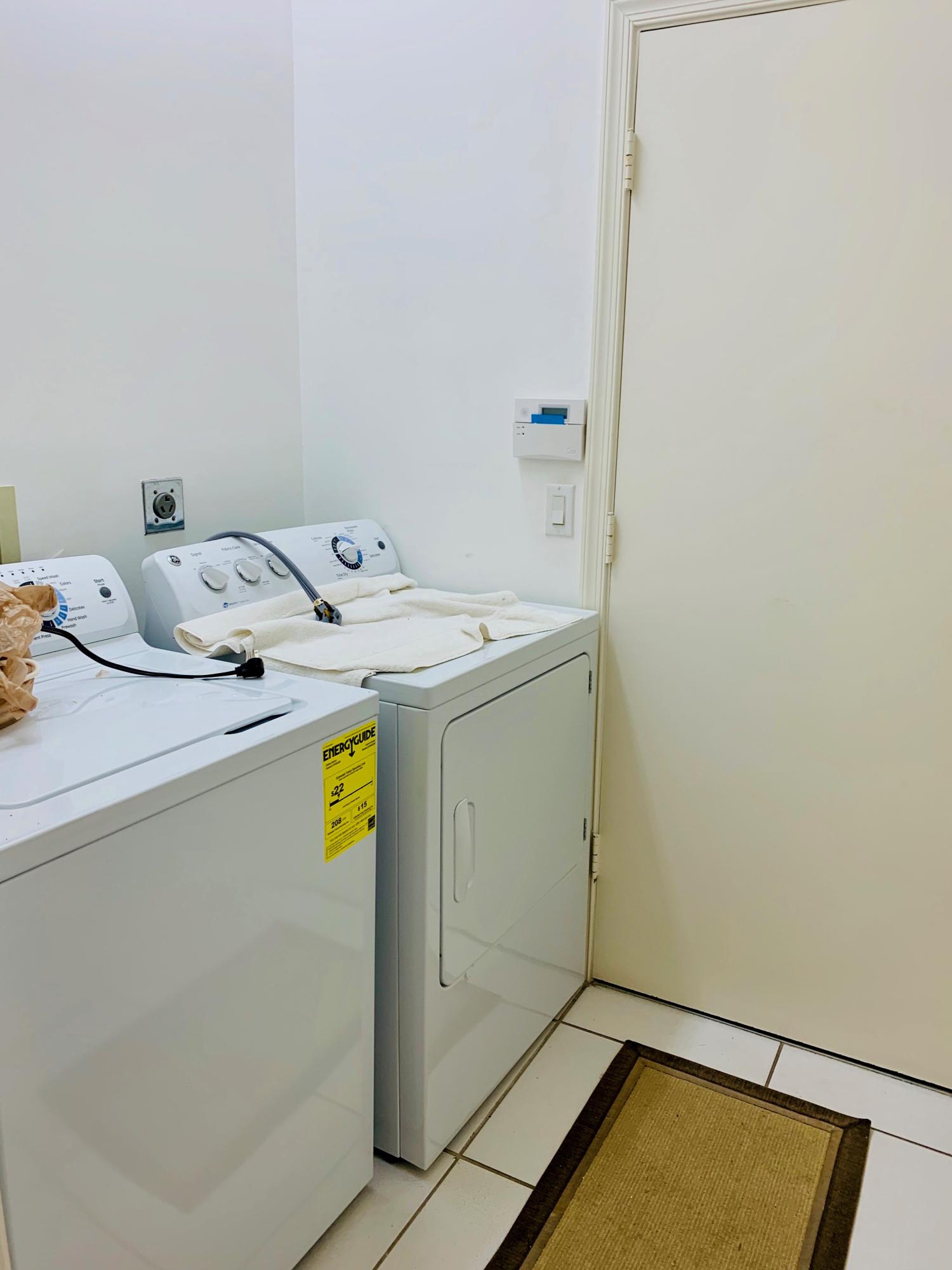6661 Northwest 25th Court Boca Raton, FL 33496 - Photo 9 of 24 Laundry Room