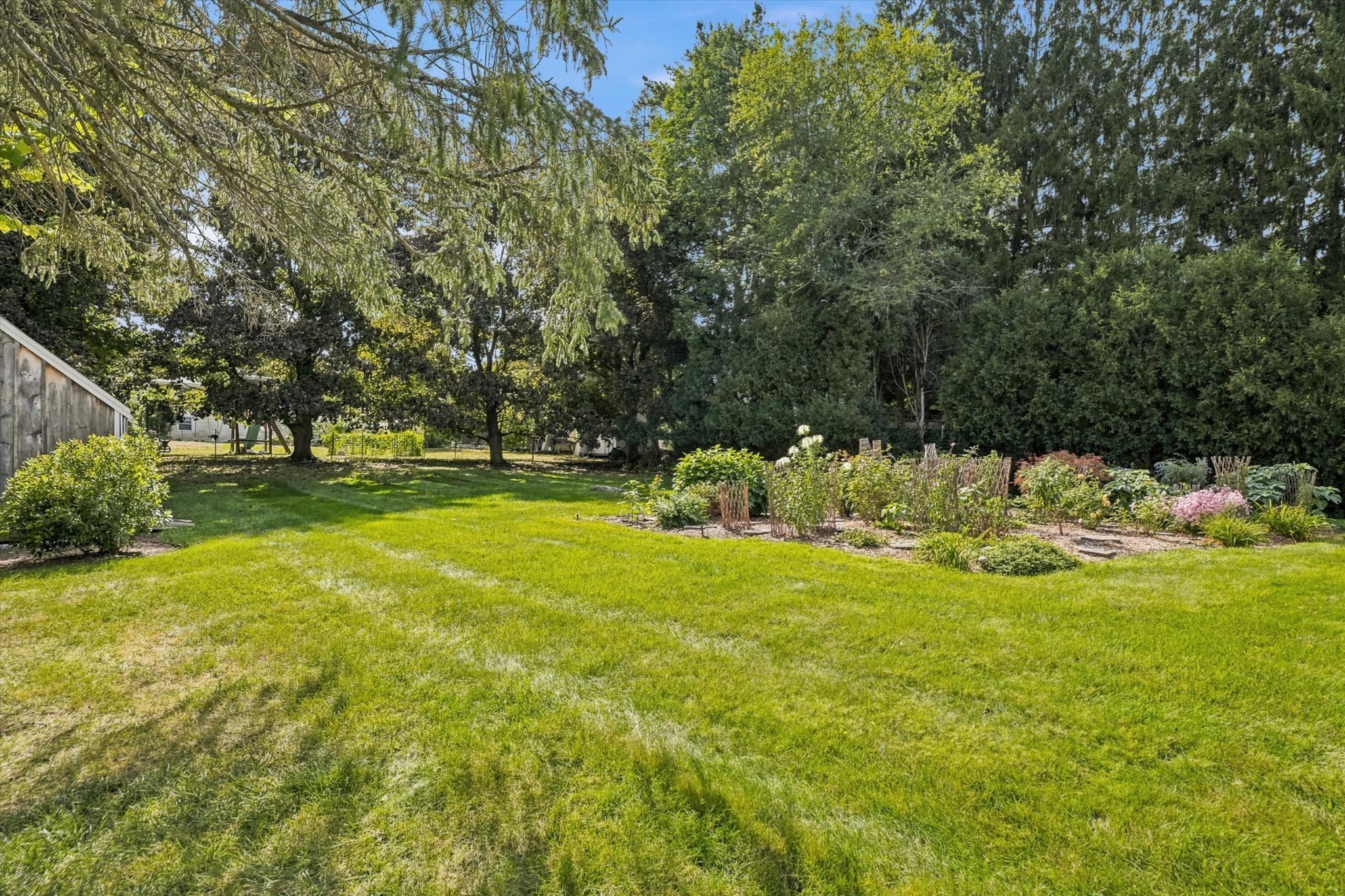 15 Eaton Road West Framingham, MA 01701 - Photo 32 of 41 Gallery Image 32