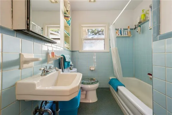 $2,350 | 4407 Lareina Drive, Austin, TX 78745