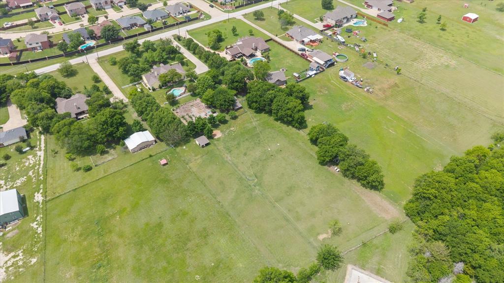 801 Seeton Road Mansfield, TX 76063 - Photo 10 of 40 Gallery Image 10