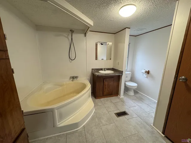 $135,000 | 32834 Percy Young Road, Walker, LA 70785