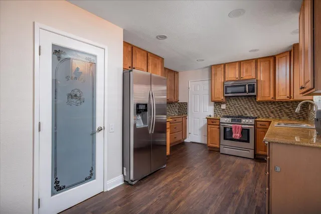 $650,000 | 49070 Tango Court, La Quinta, CA 92253