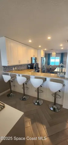 $2,300 | 2880 South Atlantic Avenue, Unit 102, Cocoa Beach, FL 32931