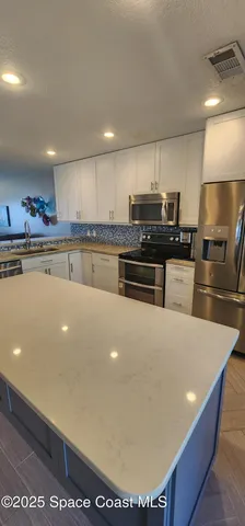 $2,300 | 2880 South Atlantic Avenue, Unit 102, Cocoa Beach, FL 32931