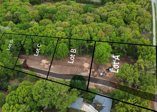 $899,999 | 2389 Dunnigan Avenue Northeast, Grand Rapids, MI 49525