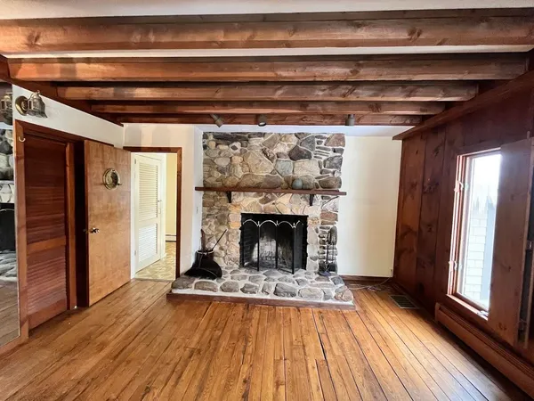 $1,400,000 | 12 South Bow Road, Bow, NH 03304