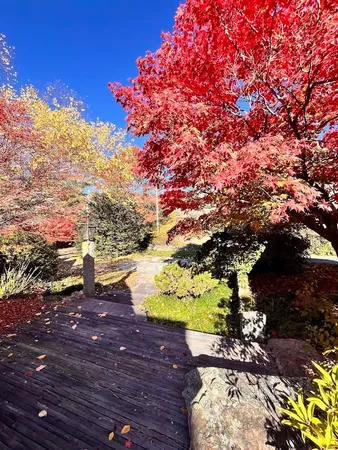 $1,400,000 | 12 South Bow Road, Bow, NH 03304