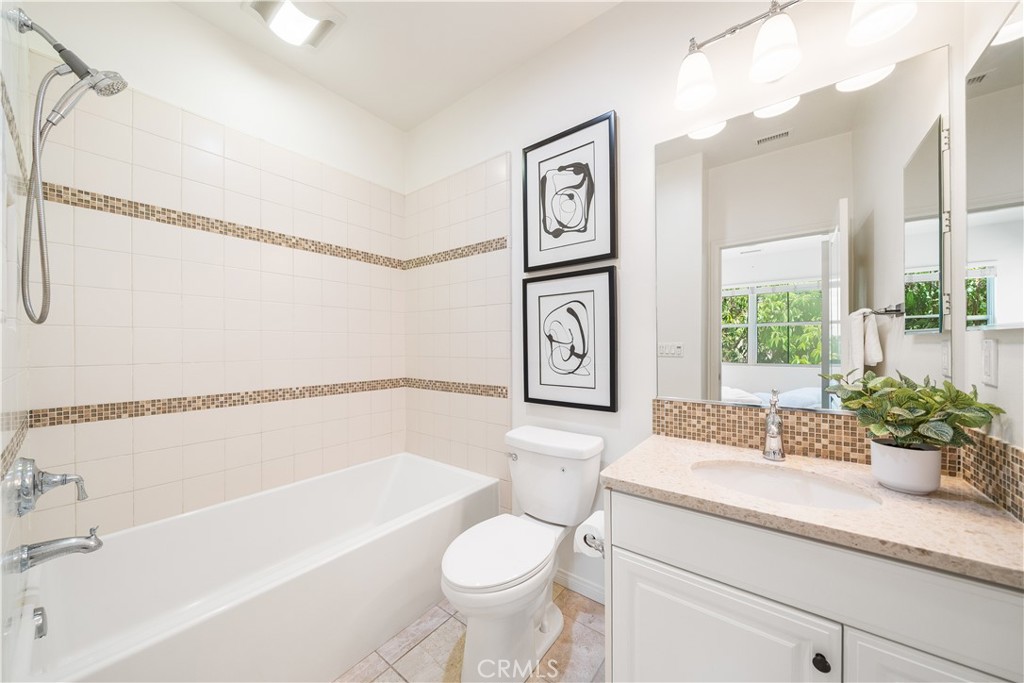 204 Kempton Irvine, CA 92620 - Photo 25 of 48