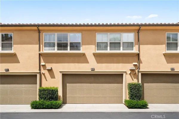 $1,260,000 | 204 Kempton, Irvine, CA 92620