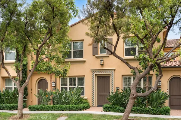$1,260,000 | 204 Kempton, Irvine, CA 92620