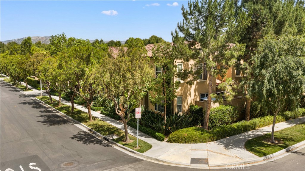 204 Kempton Irvine, CA 92620 - Photo 41 of 48