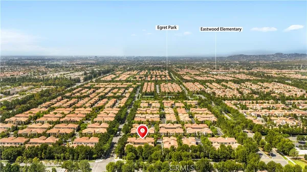 $1,260,000 | 204 Kempton, Irvine, CA 92620