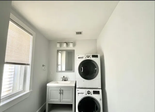 $3,600 | 301 Hancock Street, Unit 2, Boston, MA 02125