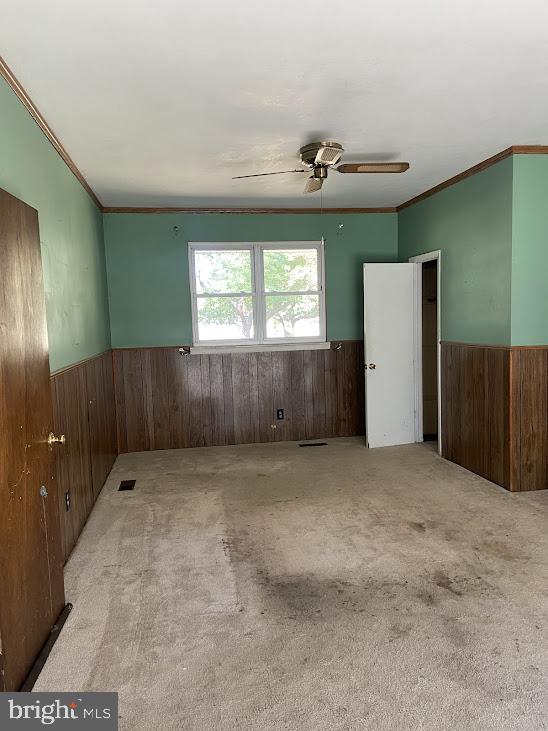 25 Fran Avenue Ewing, NJ 08618 - Photo 14 of 21 en empty room with windows